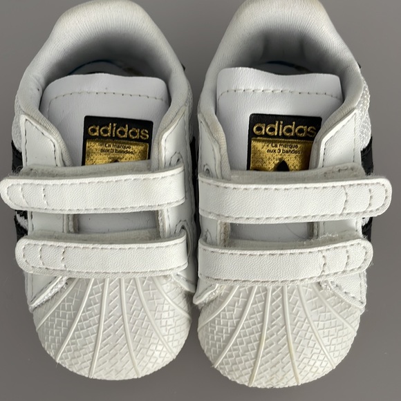 Adidas baby shoes - Picture 2 of 5
